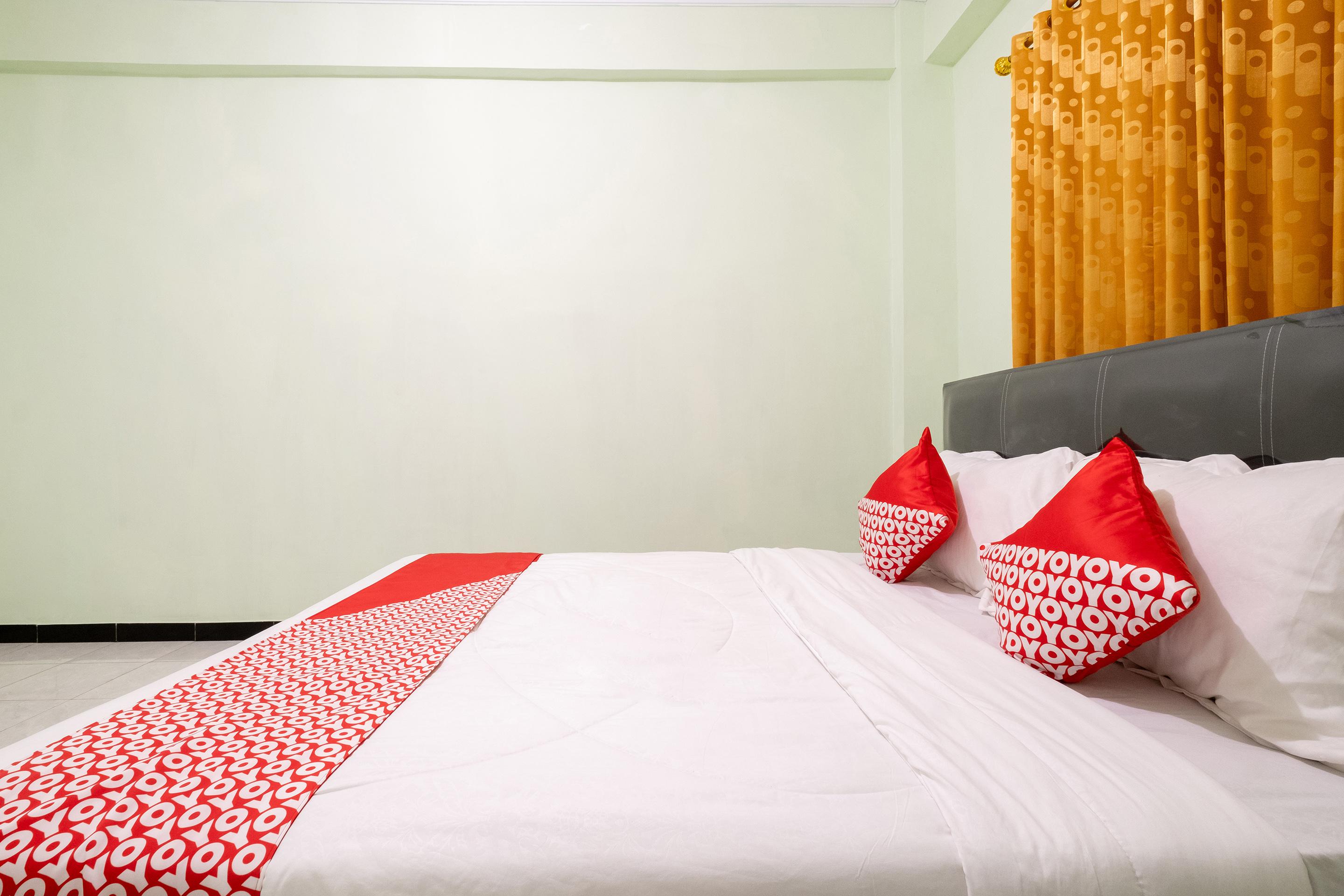 Hotel Reddoorz Syariah Near Alun Alun Wonosari Esterno foto