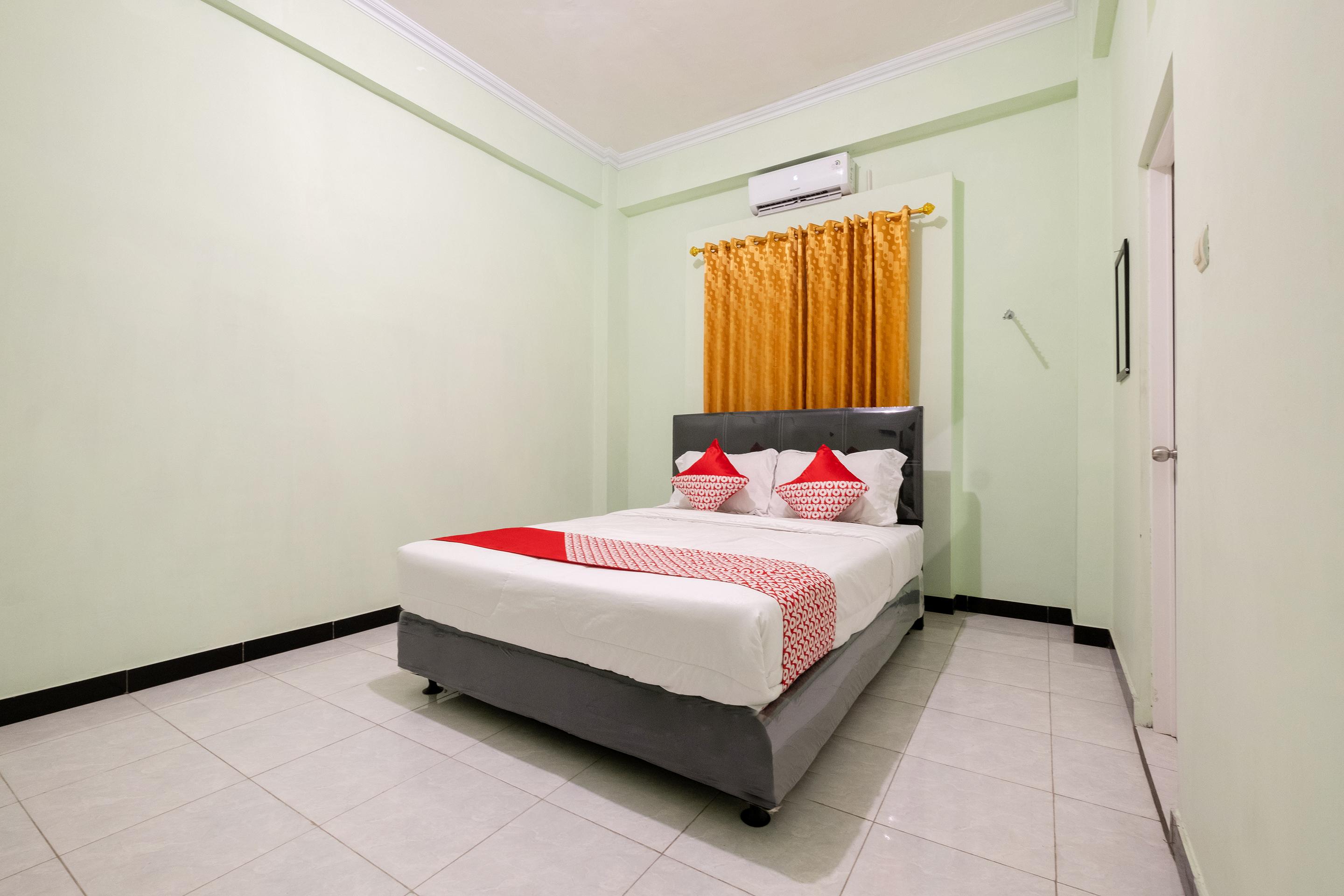 Hotel Reddoorz Syariah Near Alun Alun Wonosari Esterno foto