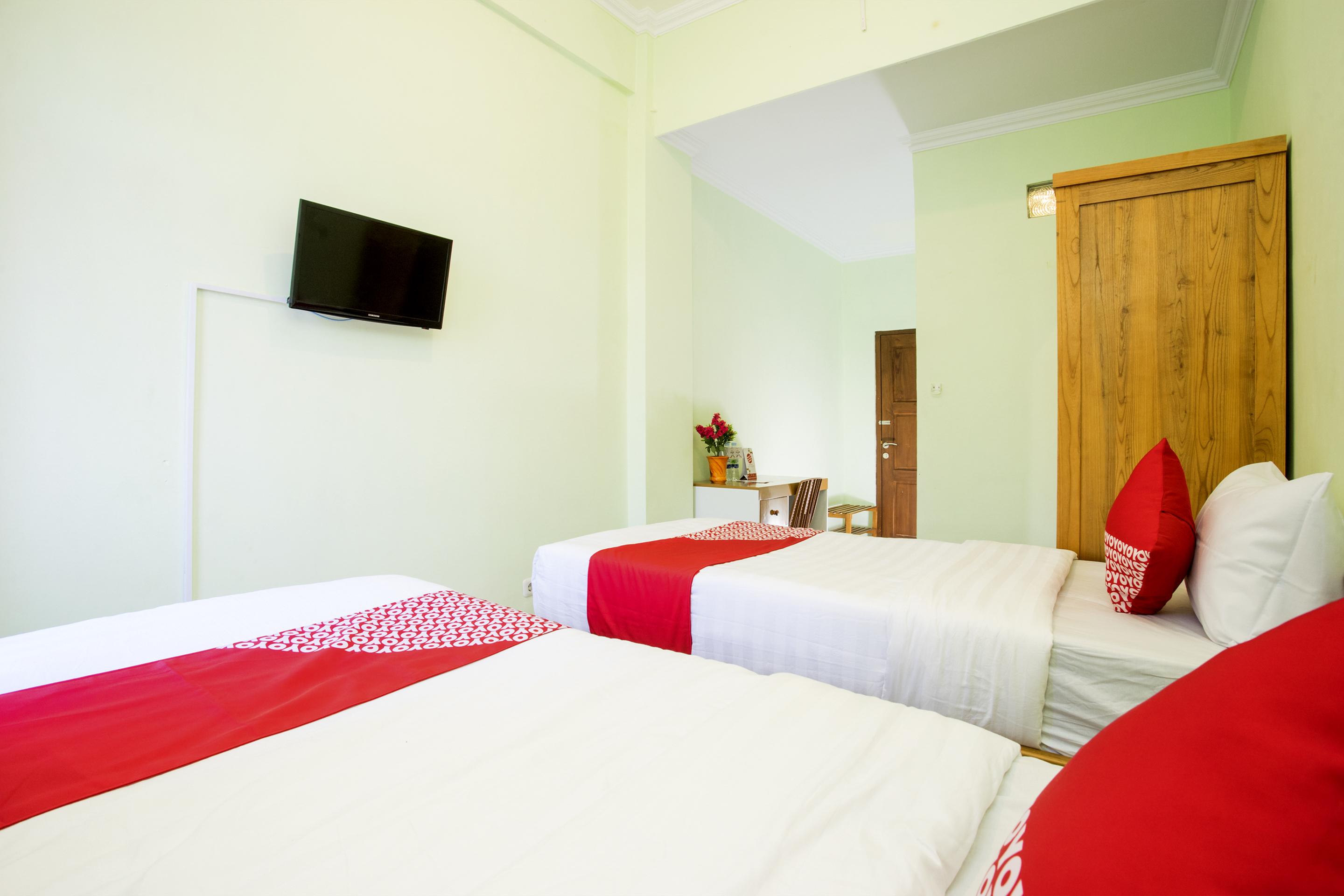 Hotel Reddoorz Syariah Near Alun Alun Wonosari Esterno foto