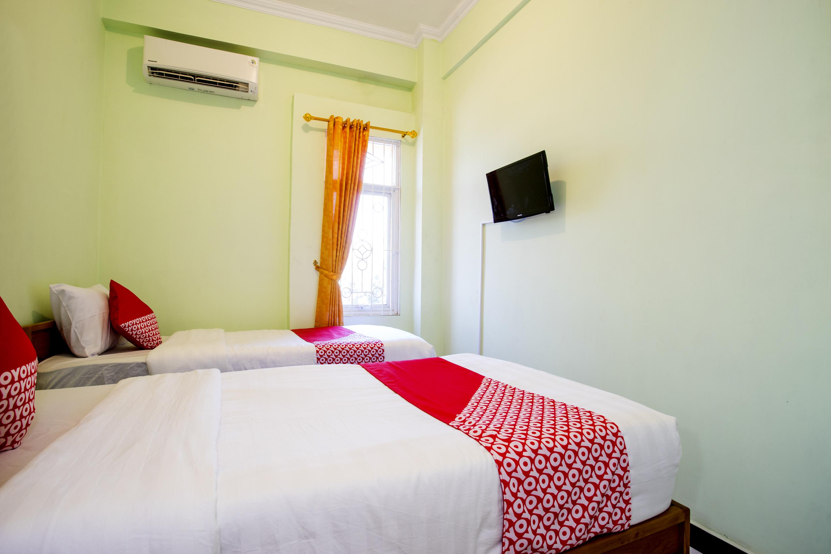 Hotel Reddoorz Syariah Near Alun Alun Wonosari Esterno foto