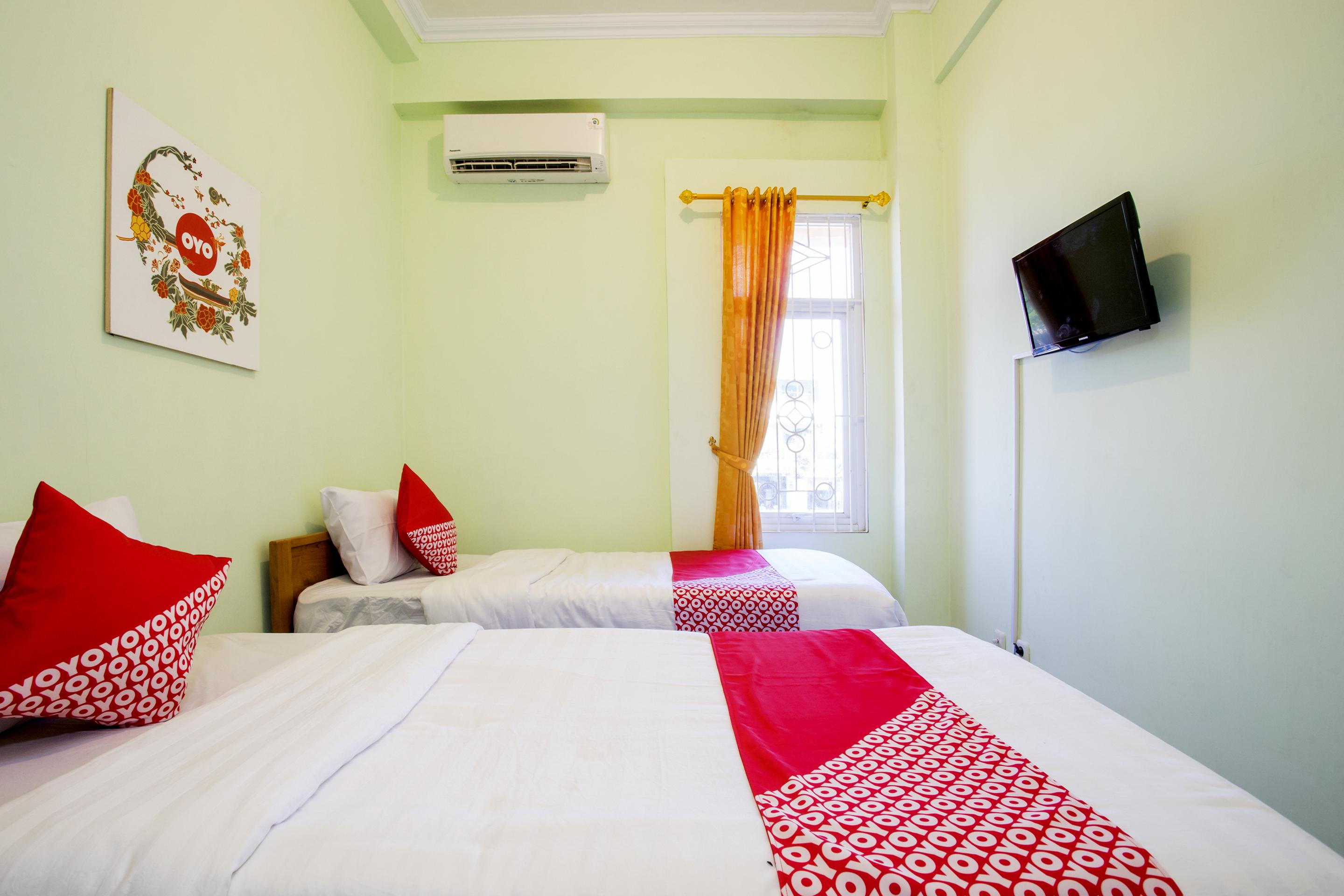 Hotel Reddoorz Syariah Near Alun Alun Wonosari Esterno foto