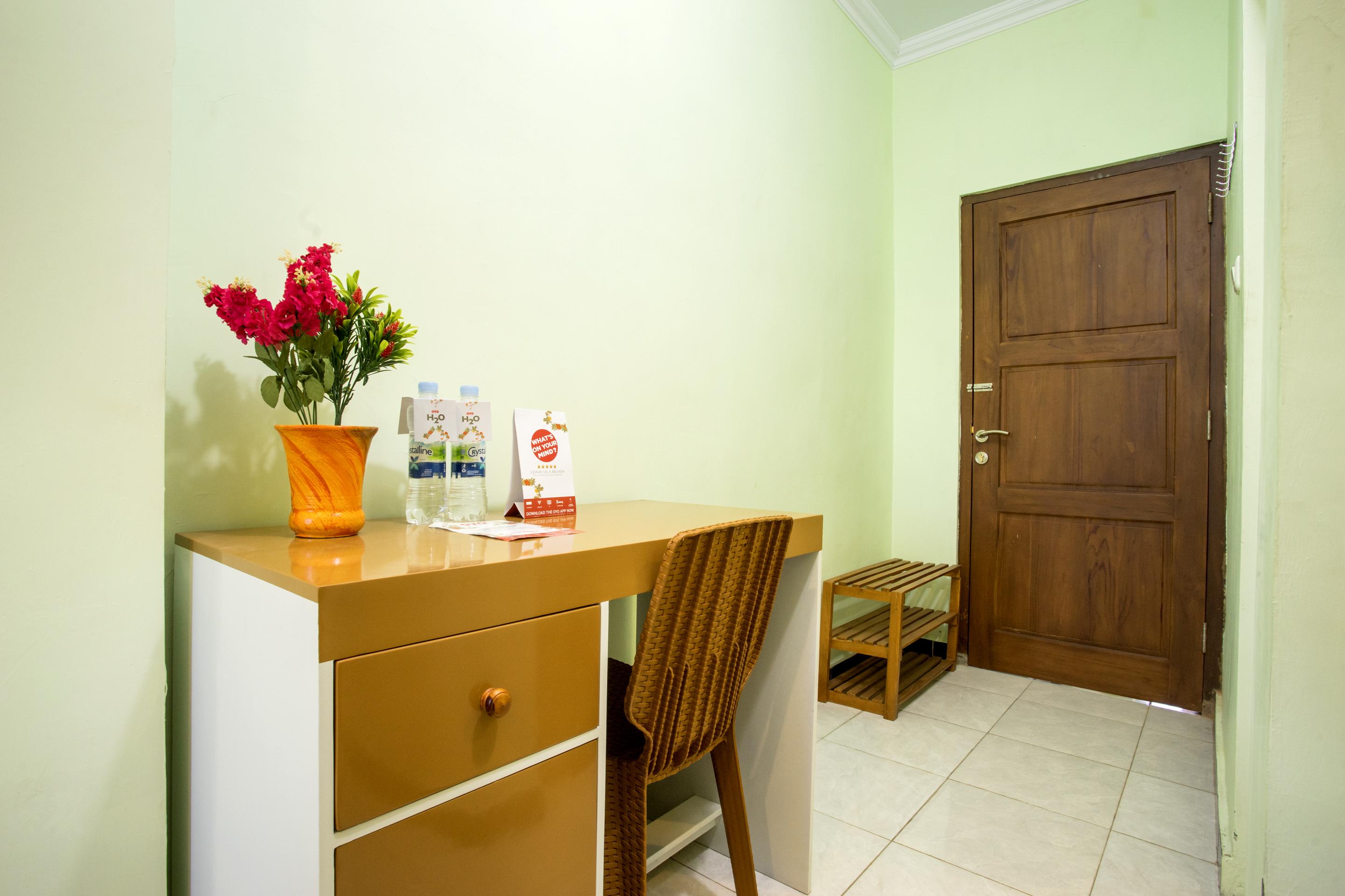 Hotel Reddoorz Syariah Near Alun Alun Wonosari Esterno foto